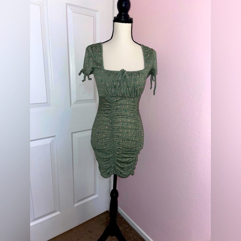 Flower dress, color green, size S, brand liberty love